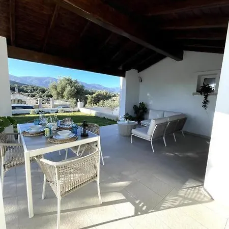 Ami Villa *